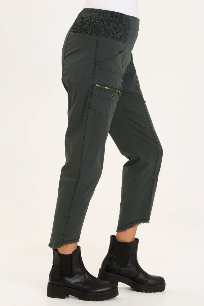 XCVI Acker Slim Pant - Vining Ivy Pigment