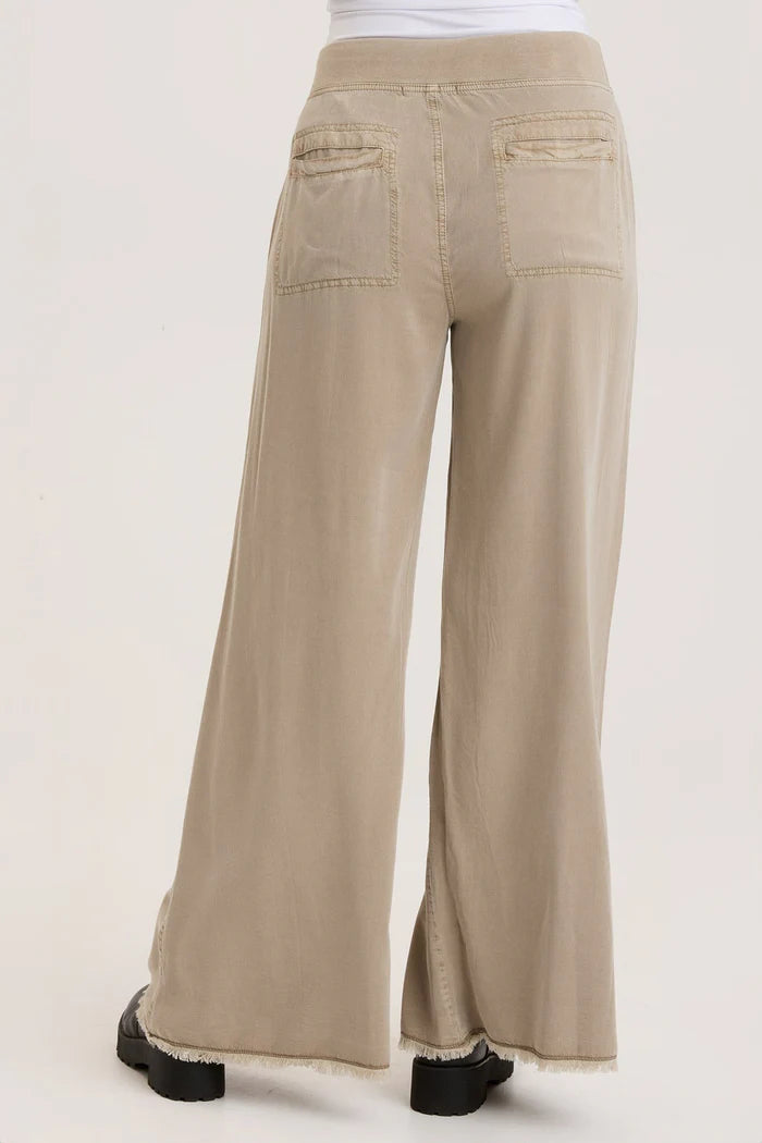 XCVI Twill Beach Trouser - Tanglewood Pigment