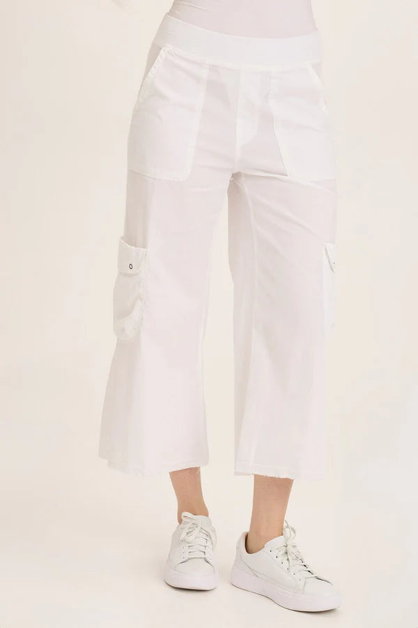 XCVI Wearables Femke Stretch Poplin Cargo Crop  in White