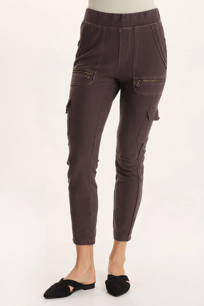 XCVI Keelie Twill Knit Elevated Pocket Legging  in Bistro Pigment