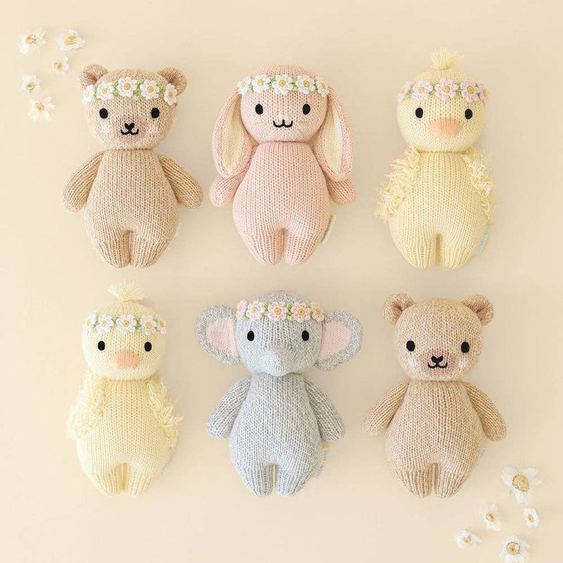 Cuddle+Kind Baby honey bear (ivory floral)