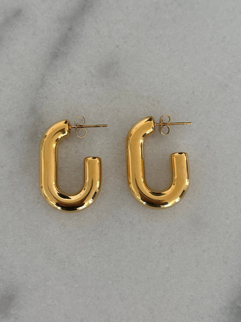 OVAL HOOPS