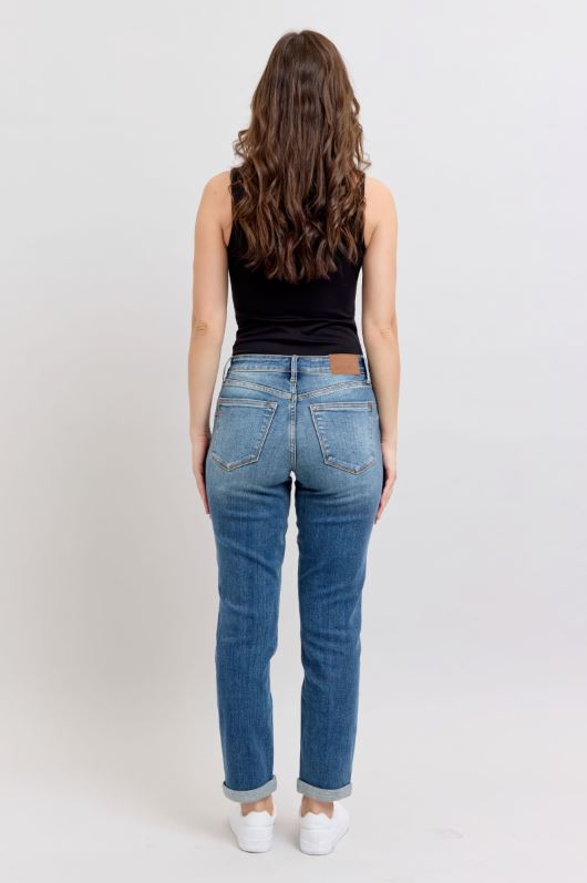 Judy Blue Mid Rise Vintage Wash Boyfriend