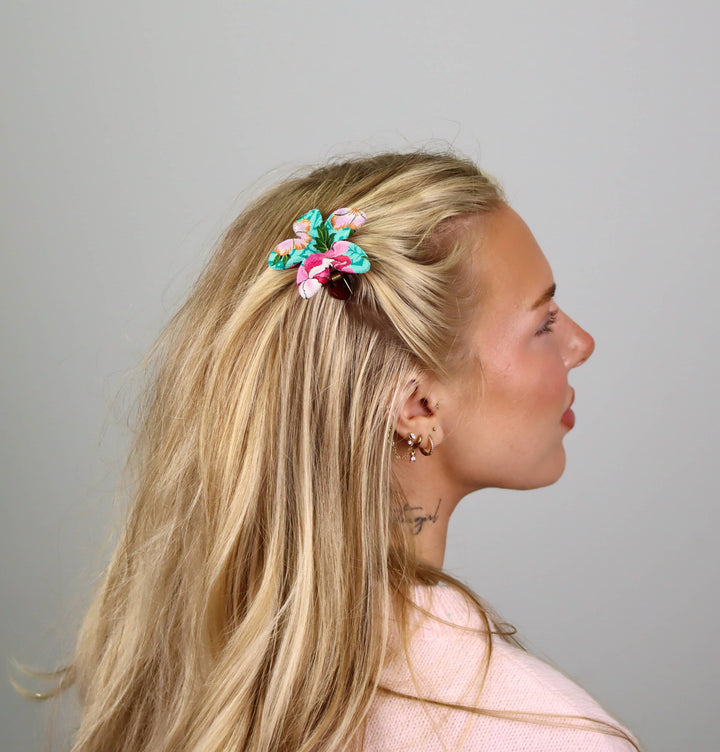 Kimono Clips 388a Frangipani
