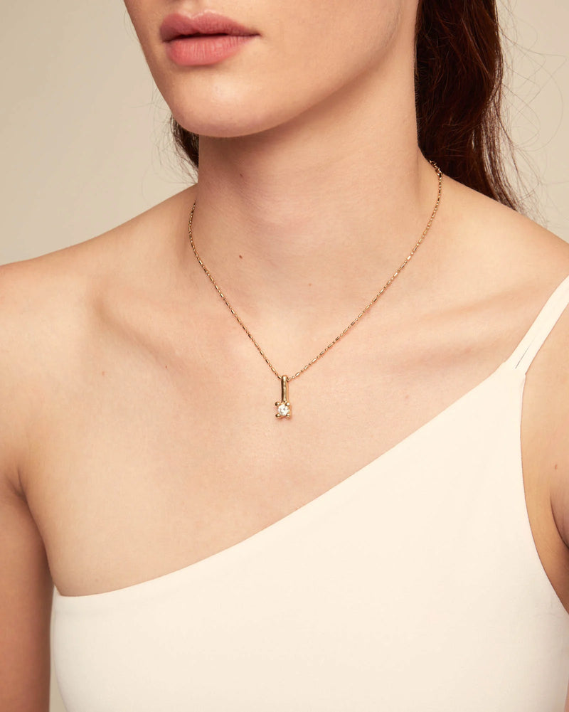 UNOde50 Short chain necklace with white cubic zirconia - Gold