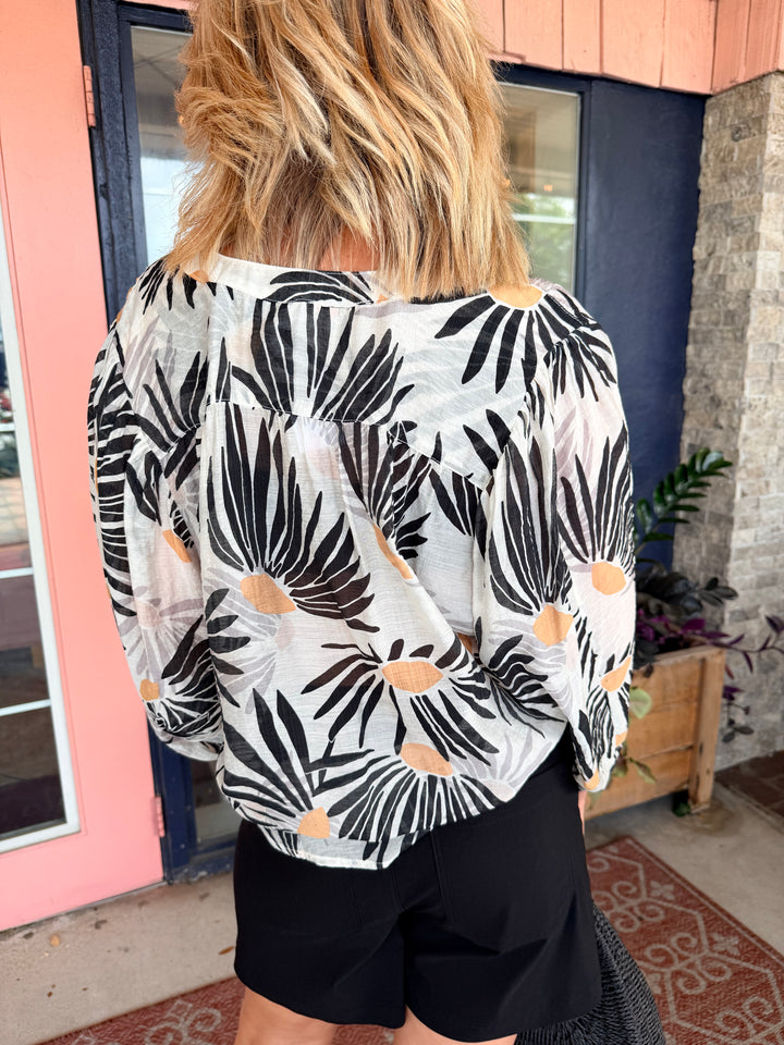 Tribal Flowy Dolman Sleeve Blouse With Self-Covering Buttons White/Black