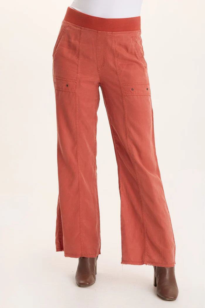 XCVI Schyler Soft Twill Wide-Leg Trouser  in Papaver