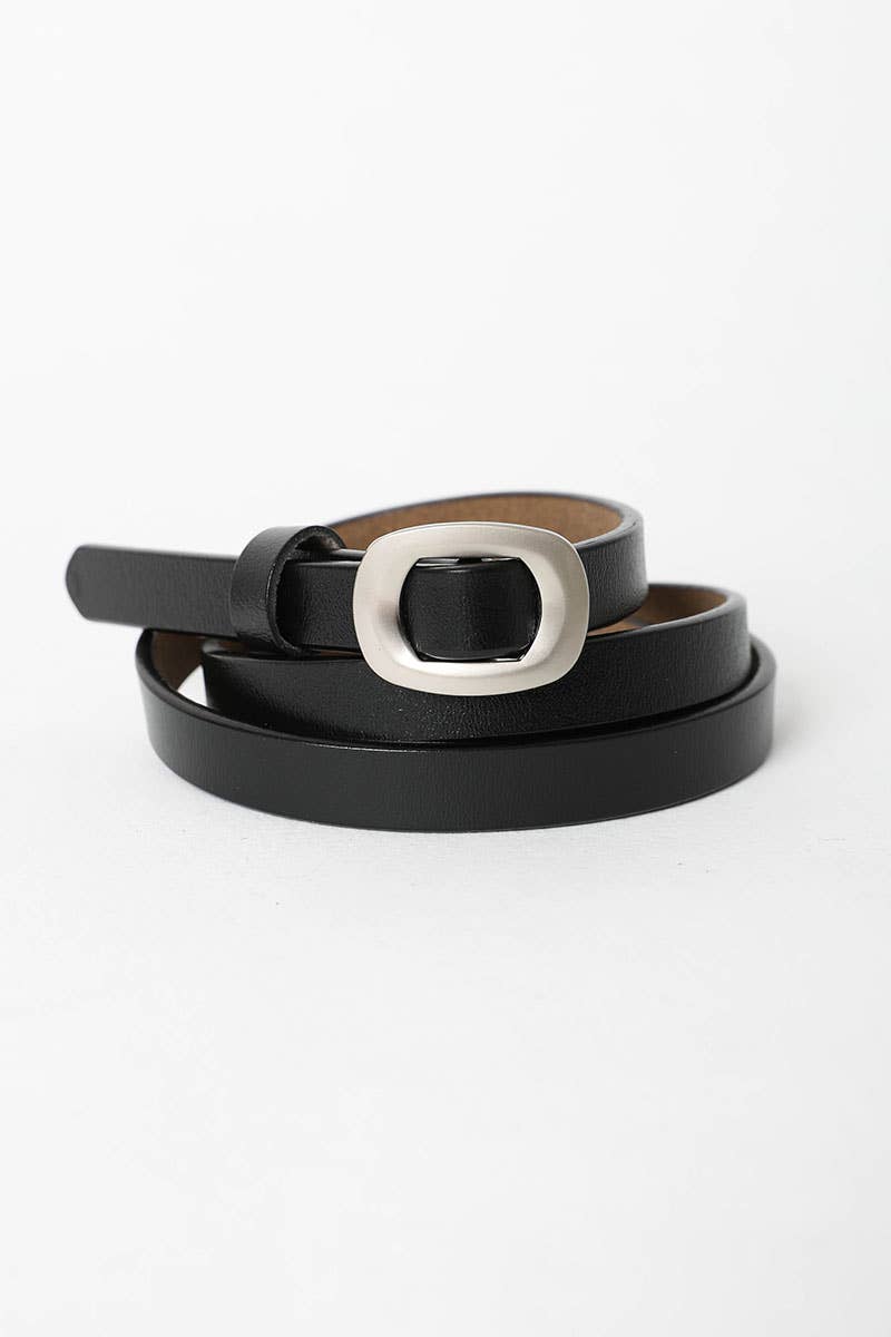 Thin Contemporary Leather Waist Belt–Modern & Chic