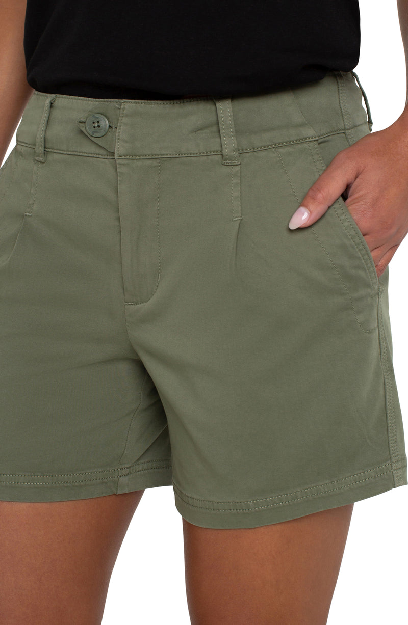 FINAL SALE Liverpool Pleated Trouser Short - Martini Olive