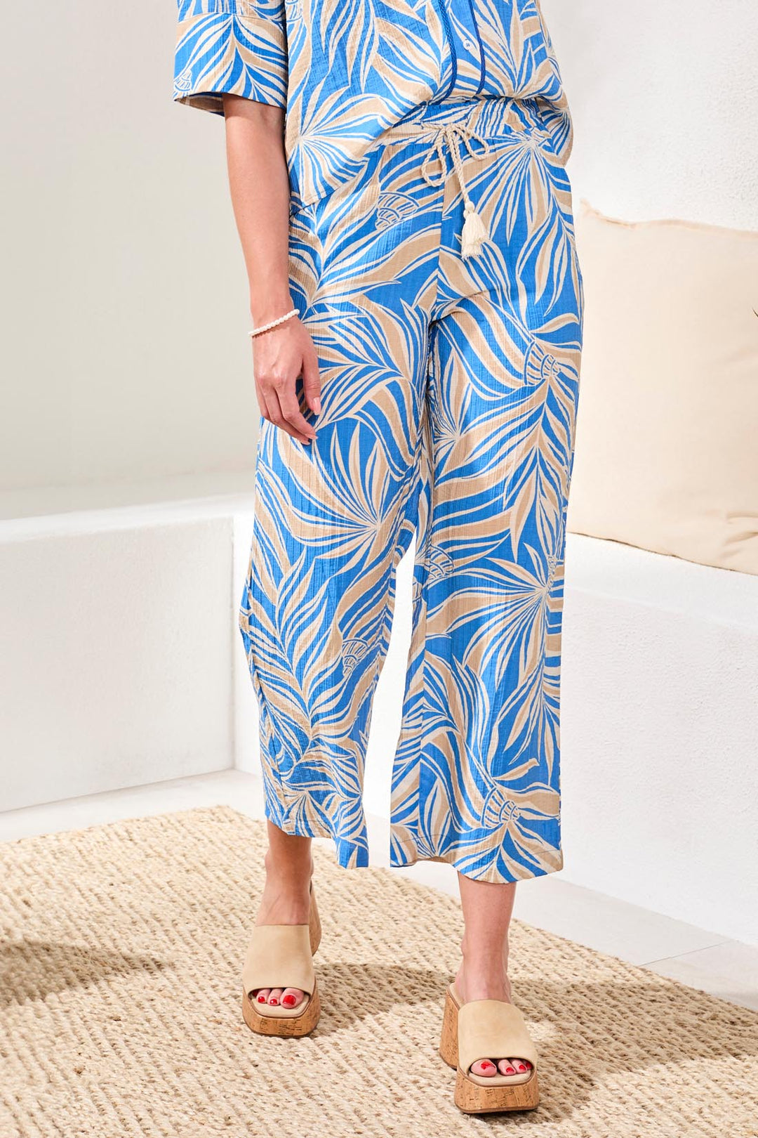 Tribal Printed Flowy Ankle Pants With Drawcord At Waist - Royal